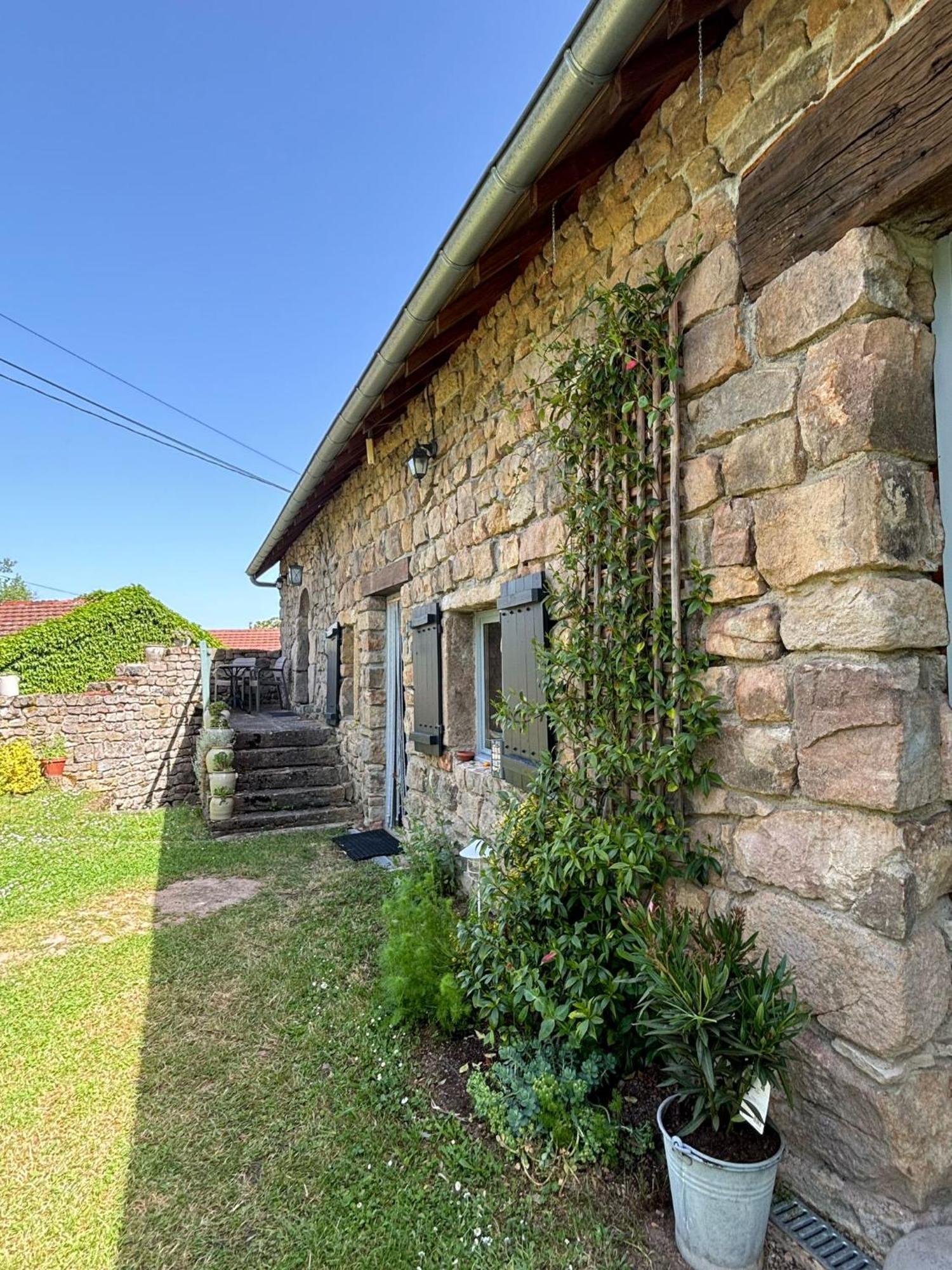 Vila Gentilhomme La Vineuse sur Fregande Exteriér fotografie
